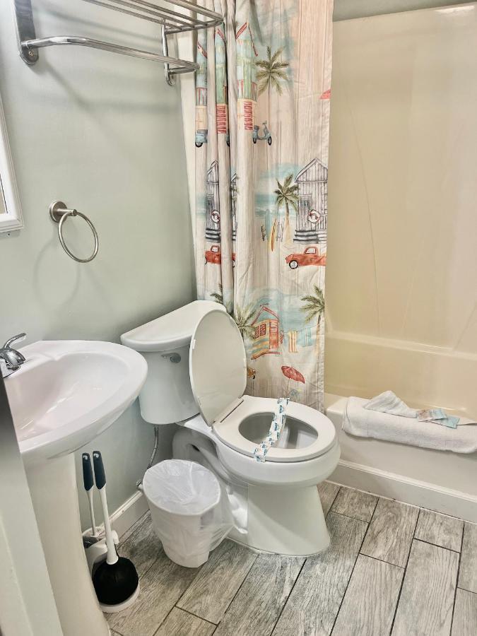 גולף שורז Budget Friendly Condo Perfect For A Romantic Getaway Within Walking Distance To The Beach! מראה חיצוני תמונה